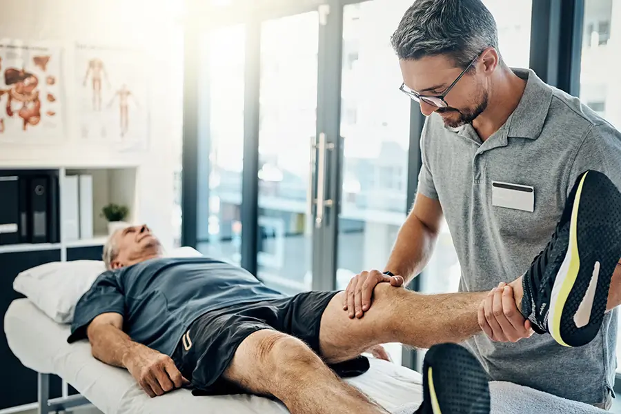 Physical therapy for arthritic knee pain